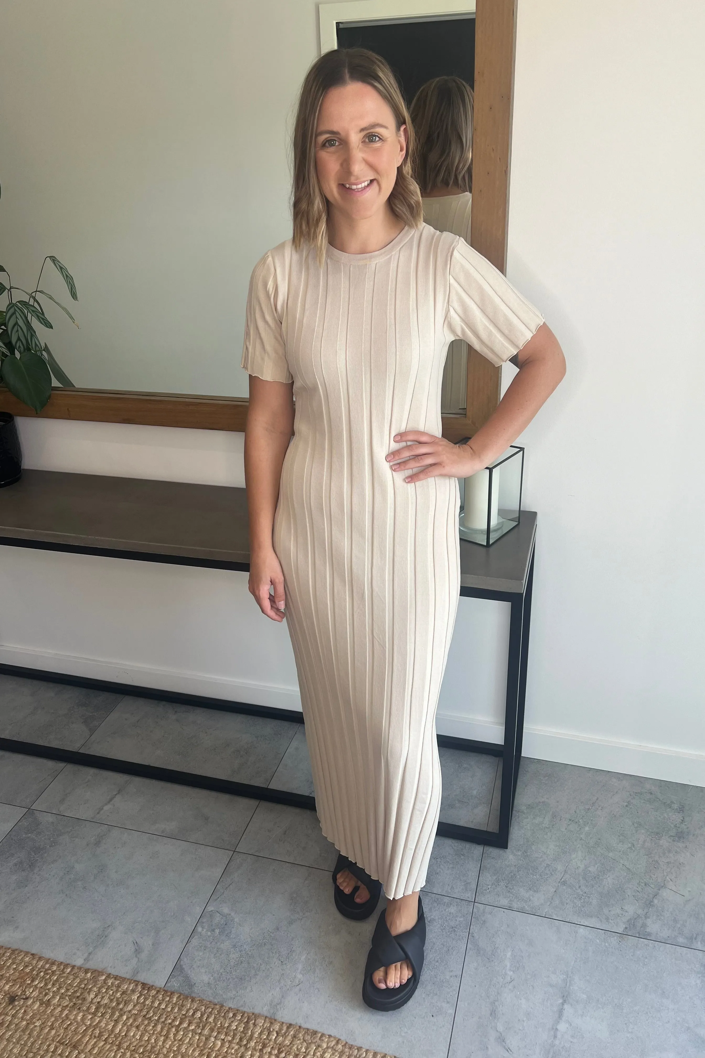 Adi Maxi Dress - Beige