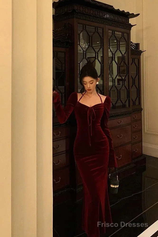 Gorgeous Sheath Halter Long Sleeves Burgundy Velvet Date Night Dress Prom Dresses Birthday Outfit